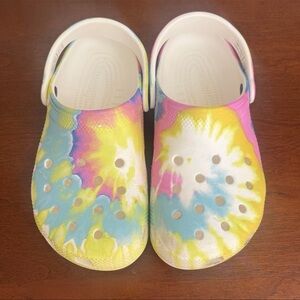 CROCS Kids Tie-Dye Sandals